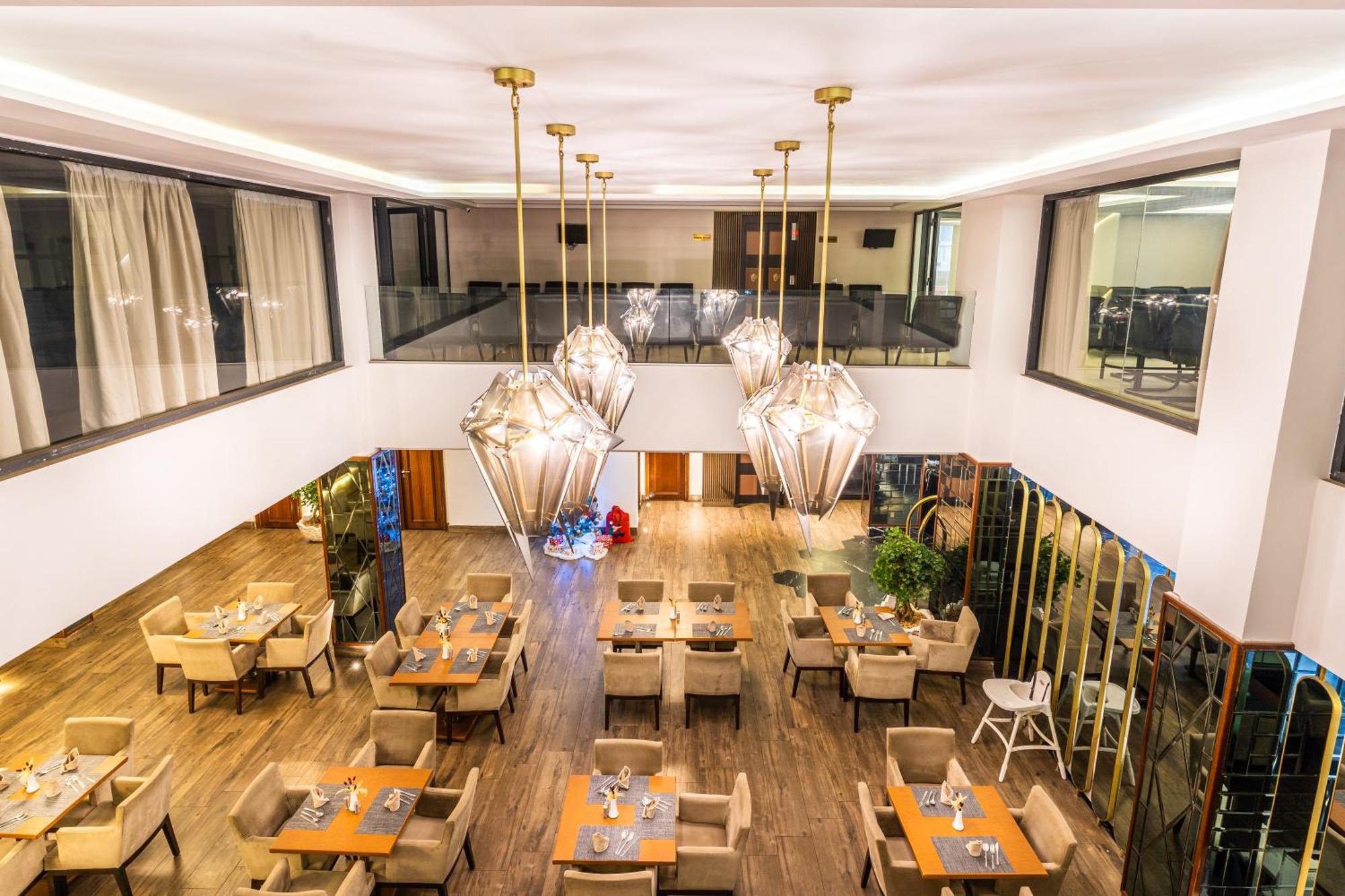 One Hotel Казабланка Екстериор снимка The restaurant